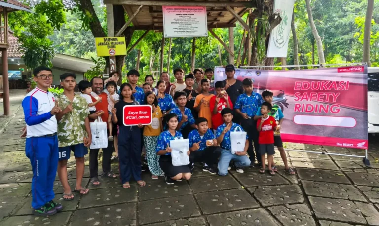 Upaya menumbuhkan budaya keselamatan berkendara terus dilakukan Astra Motor Bali dengan menyasar berbagai lapisan masyarakat.