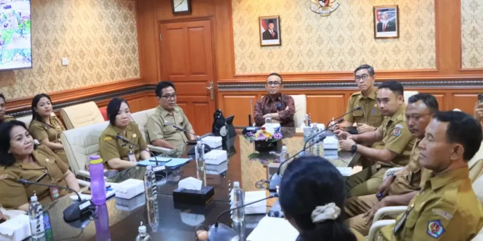 Rapat persiapan pelaksanaan D'Tik Festival 2026 yang dipimpin langsung Walikota Denpasar, I Gusti Ngurah Jaya Negara, pada Senin (26/1) di Kantor Walikota Denpasar.