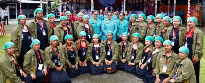 Kabupaten Tabanan menjadi lokasi perdana pelaksanaan aksi sosial “Bergerak dan Berbagi” oleh Tim Penggerak PKK Provinsi Bali Tahun 2026.