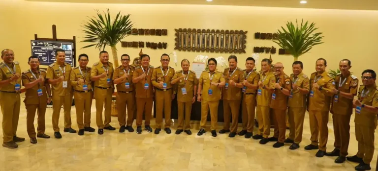 Bupati Wayan Adi Arnawa dan Wabup Bagus Alit Sucipta saat menghadiri Rakornas di Sentul International Convention Center, Bogor, Jawa Barat, Selasa (2/2/2026).