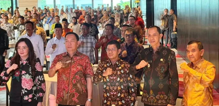 Pemkab Klungkung Tingkatkan Akuntabilitas Pinjaman Daerah, Wabup Tjok Surya Ikuti Asistensi Kemendagri