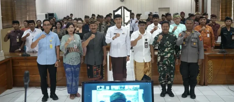 Wakil Bupati Klungkung Tjokorda Gde Surya Putra membuka Forum Konsultasi Publik RKPD 2027 dan menekankan pembangunan infrastruktur di Nusa Penida untuk mendukung pelayanan dasar dan pariwisata.