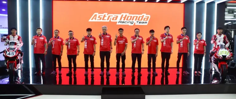 PT Astra Honda Motor menegaskan komitmen pembinaan balap berjenjang pada musim 2026 dengan mengirim pebalap muda Indonesia berkompetisi di berbagai kejuaraan nasional, Asia, dan dunia.