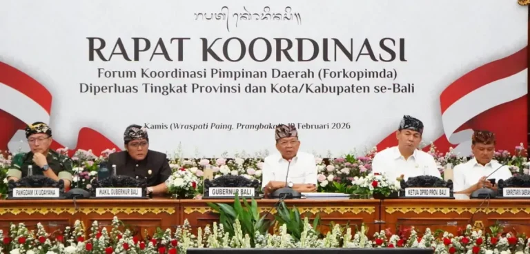 Gubernur Bali Wayan Koster memimpin Rapat Koordinasi Forum Koordinasi Pimpinan Daerah (Forkopimda) Plus tingkat Provinsi dan Kabupaten/Kota se-Bali