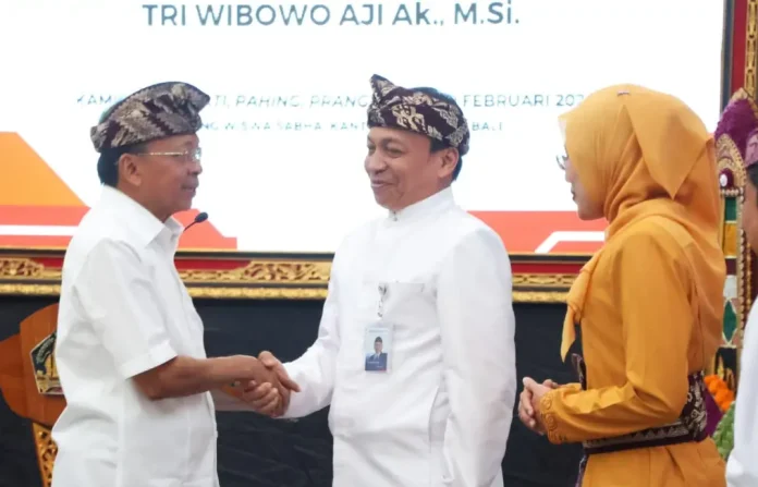 pengukuhan Tri Wibowo Aji sebagai Kepala Perwakilan Badan Pengawasan Keuangan dan Pembangunan (BPKP) Provinsi Bali oleh Gubernur Bali, Wayan Koster, Kamis 19 Februari 2026 di Gedung Wiswa Sabha, Denpasar.