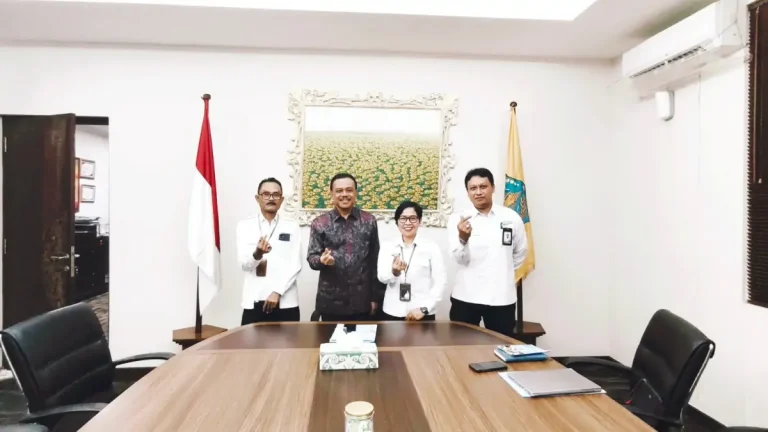 Perwakilan BKKBN Provinsi Bali menggelar audiensi dengan Sekretaris Daerah Provinsi Bali sebagai langkah memperkuat kolaborasi pelaksanaan Program Bangga Kencana serta mempercepat program prioritas tahun 2026 pada Senin, 23 Februari 2026.