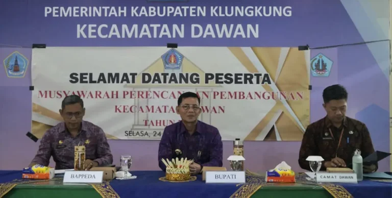 Bupati Klungkung I Made Satria membuka Musrenbang Kecamatan Dawan, mendorong inovasi desa dan optimalisasi potensi lokal untuk meningkatkan Pendapatan Asli Daerah dan kesejahteraan masyarakat.