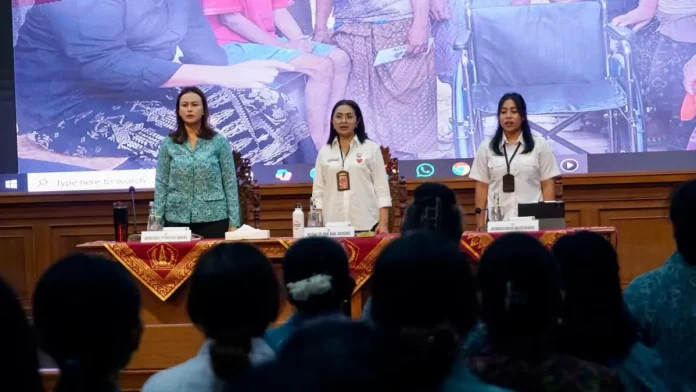 Ketua TP. PKK Badung, Nyonya Rasniathi Adi Arnawa, bersama Sekretaris I TP. PKK Nyonya Yunita Alit Sucipta, menggelar Rakor TP. PKK Badung Tahun 2026 di Ruang Kertha Gosana, Puspem Badung, Rabu (4/3).
