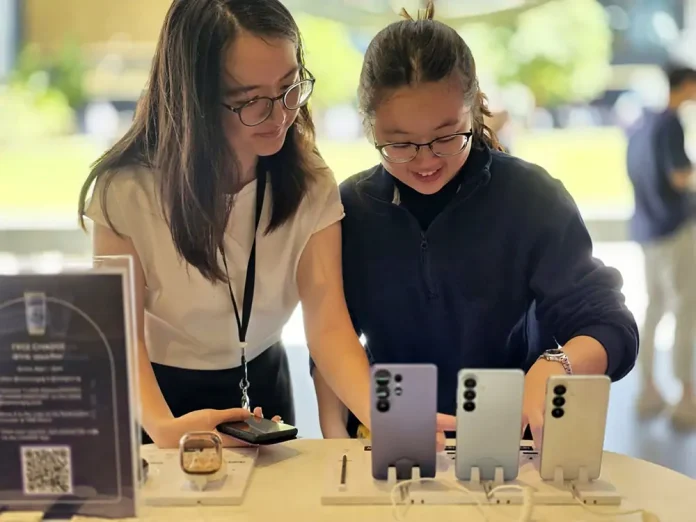 Samsung Perkenalkan Galaxy S26 dan Buds4 Series, Usung AI Cerdas dan Kamera Makin Canggih