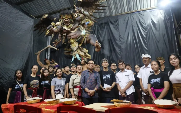 Wakil Wali Kota Denpasar, I Kadek Agus Arya Wibawa, meninjau banjar-banjar di Denpasar Utara untuk memantau dan memotivasi 16 nominasi ogoh-ogoh Sekehe Teruna Teruni menjelang Kesanga Fest 2026.