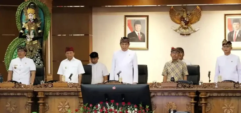 DPRD Provinsi Bali menggelar Rapat Paripurna ke-28 Masa Persidangan II Tahun Sidang 2025–2026 di Ruang Sidang Utama Gedung DPRD Bali