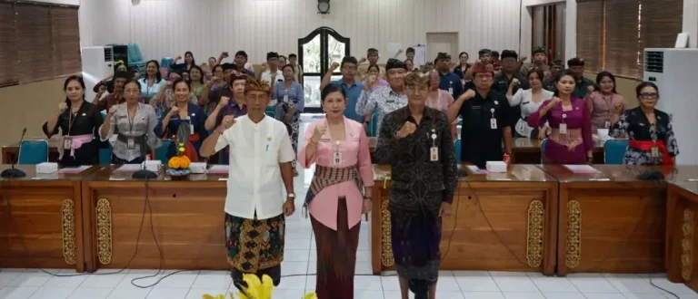 Bupati Klungkung, I Made Satria, menekankan pentingnya pengelolaan arsip yang tertib dan sesuai regulasi bagi seluruh OPD untuk meningkatkan akuntabilitas dan efektivitas penyelenggaraan pemerintahan.