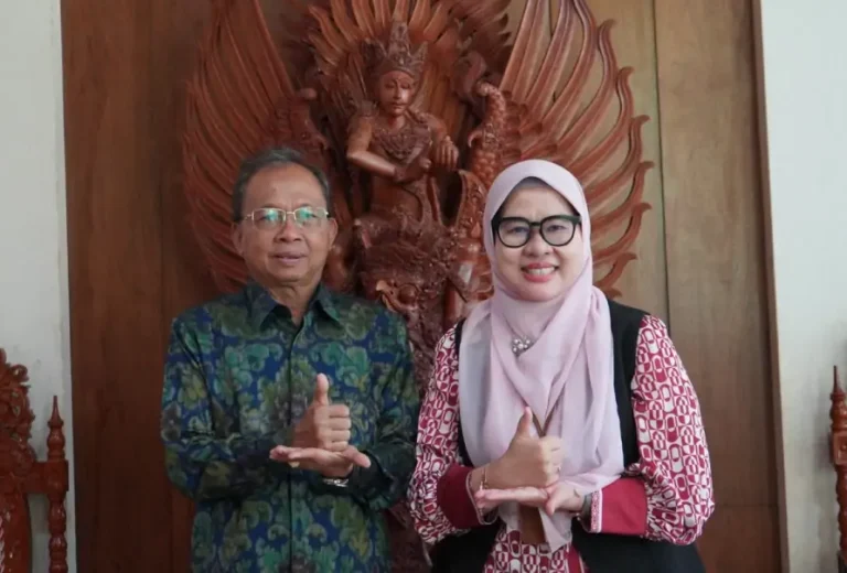 Gubernur Bali, Wayan Koster menegaskan pentingnya pemerataan layanan kesehatan sebagai kebutuhan dasar masyarakat.