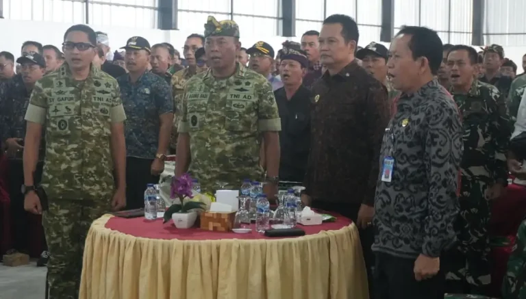 Bupati Jembrana, I Made Kembang Hartawan, menerima kunjungan sosialisasi Danrem 163/Wira Satya dan menegaskan target Jembrana menjadi tercepat dan terdepan di Bali dalam program KDKMP.