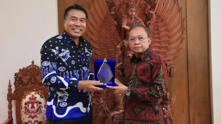 Gubernur Bali, Wayan Koster, menerima audiensi ASITA Bali dan mendukung penuh rencana sport tourism melalui Run ASITA Bali sebagai agenda tahunan untuk memperkuat promosi destinasi dan daya saing pariwisata Bali.