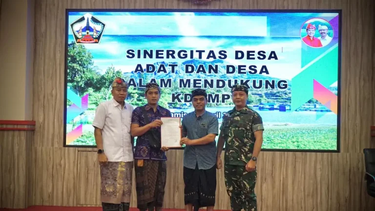 Sekda Bangli mendorong sinergi antara desa adat dan pemerintah desa untuk mempercepat pengembangan Kawasan Koperasi Desa Merah Putih dengan tetap menjaga hak kepemilikan tanah adat.
