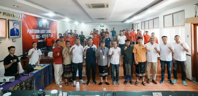 Kampus Mahadewa dan Perbasi Bali Kolaborasi Cetak SDM Wasit Basket Berkualitas