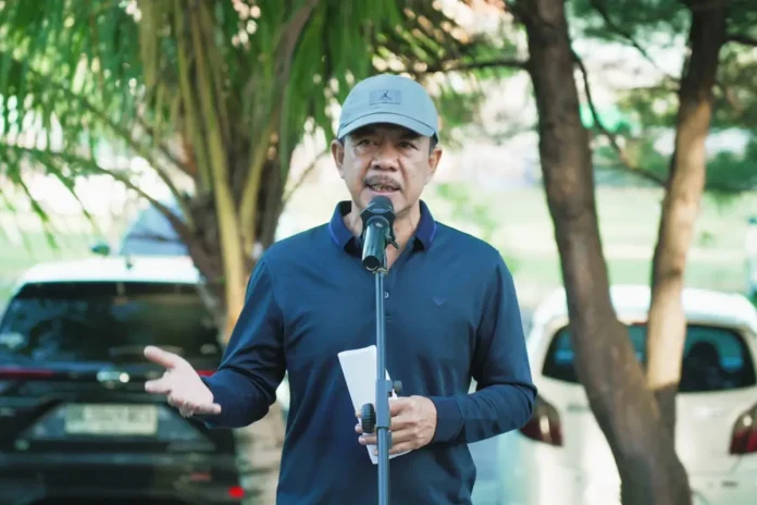 Plt. Kepala DLHK Badung, I Made Agus Aryawan, menegaskan pengawasan horeka diperketat untuk memastikan pengelolaan sampah berbasis sumber berjalan tertib dan pelanggaran ditindak tegas.