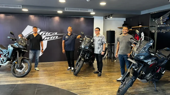 Astra Motor Bali mengumumkan tiga konsumen pertama pemilik Honda CRF1100L Africa Twin terbaru sebagai bentuk apresiasi atas tingginya minat pecinta sepeda motor big bike di Bali. Astra Motor Bali mengumumkan tiga konsumen pertama pemilik Honda CRF1100L Africa Twin terbaru sebagai bentuk apresiasi atas tingginya minat pecinta sepeda motor big bike di Bali.