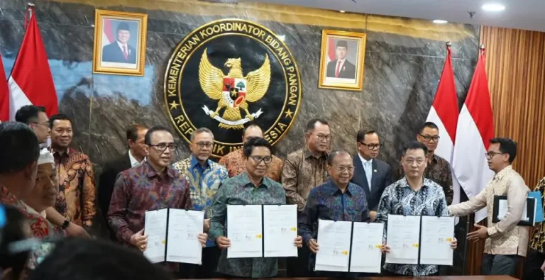 Pemerintah Provinsi Bali mempercepat langkah penanganan sampah berbasis teknologi dengan menandatangani kerja sama pembangunan Pembangkit Listrik Tenaga Sampah (PSEL) di Jakarta, Selasa 21 April 2026.