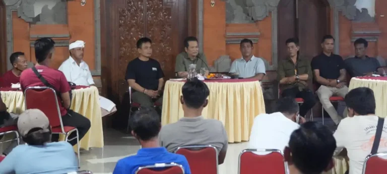 Bupati Jembrana, I Made Kembang Hartawan, resmi mengeluarkan surat imbauan terkait penerapan pengolahan sampah organik berbasis sumber pada Sabtu 25 April 2026.