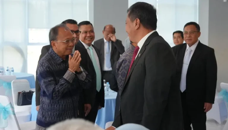 Gubernur Bali Wayan Koster menghadiri rangkaian Hari Bakti Pemasyarakatan ke-62 serta penandatanganan MoU dengan Menteri Imipas Agus Andrianto untuk memperkuat layanan dan pengawasan keimigrasian.
