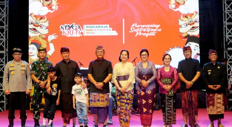 Kawasan Eks Pelabuhan Tua Buleleng kembali hidup dengan nuansa seni, budaya, dan kreativitas masyarakat melalui pembukaan Singa Kren Fest 2026 yang digelar Jumat 8 Mei 2026.
