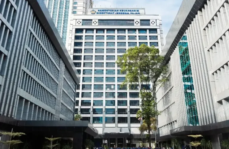 Pemerintah menerbitkan PP Nomor 20 Tahun 2026 untuk mempertahankan tarif PPh Final UMKM 0,5 persen dan memberikan kemudahan perpajakan agar UMKM dapat berkembang lebih mudah dan berkelanjutan.