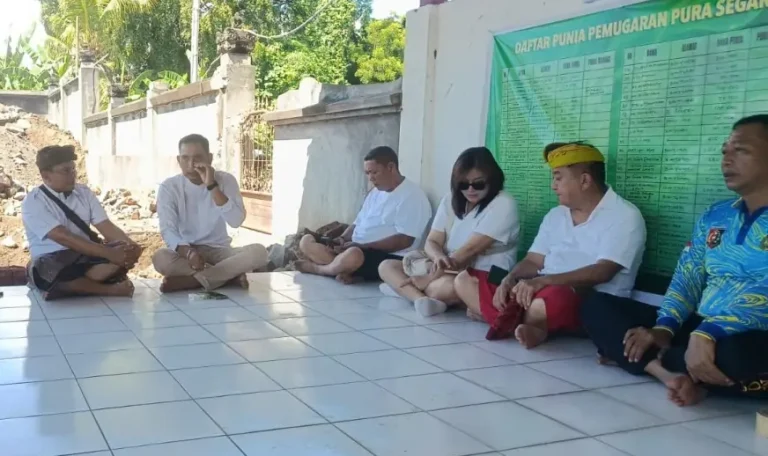 Desa Adat Banyuasri Kaji Pengembangan Konservasi Tukik dan Wisata Bahari
