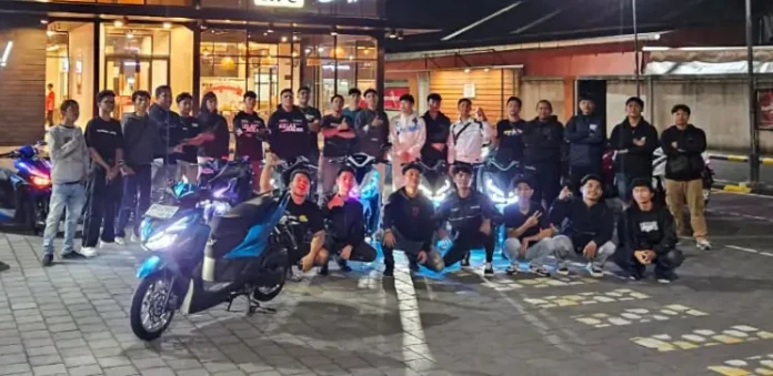 Astra Motor Bali kembali menggelar kegiatan komunitas melalui Vario Night Ride yang melibatkan 29 peserta dari Honda Community Bali, Jumat 25 April 2026.