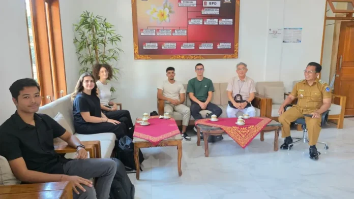 ITB STIKOM Bali Gandeng Mahasiswa Prancis, Dorong Transformasi Desa Digital
