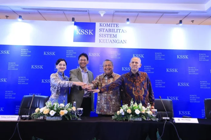 KSSK menyatakan kondisi sistem keuangan Indonesia tetap terjaga di tengah ketidakpastian global berkat sinergi kebijakan antarlembaga serta ketahanan ekonomi nasional yang tetap kuat.