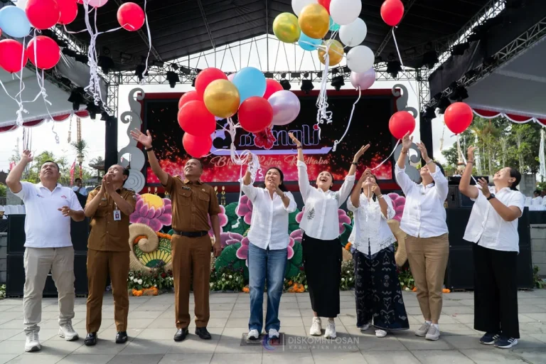 Suasana perayaan Hari Ulang Tahun ke-822 Kabupaten Bangli berlangsung semarak dengan digelarnya Lomba Mewarnai dan Pentas Kreativitas Pendidikan Anak Usia Dini (PAUD) se-Kabupaten Bangli.
