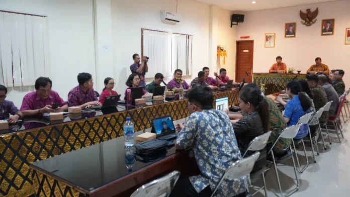 Pemkab Buleleng memperkuat pengukuran Indeks Pengelolaan Keuangan Daerah (IPKD) tahun 2026 untuk meningkatkan kualitas perencanaan dan evaluasi pembangunan keuangan daerah secara lebih terarah.