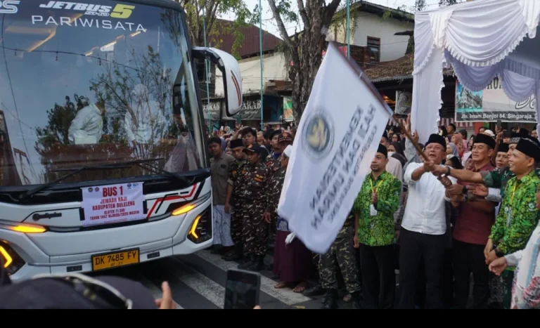 Pemerintah Kabupaten Buleleng menegaskan komitmennya untuk memastikan seluruh jemaah haji asal Buleleng dapat menjalankan ibadah di Tanah Suci