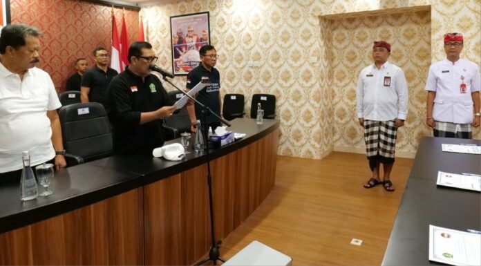 Pelantikan dan pengambilan sumpah/janji Jabatan Pimpinan Tinggi Pratama, Administrator, serta Pengawas yang dipimpin langsung Bupati Tabanan, Dr. I Komang Gede Sanjaya, S.E., M.M., di Tabanan Convention Center (TCC), Jumat 19 Juni 2026.