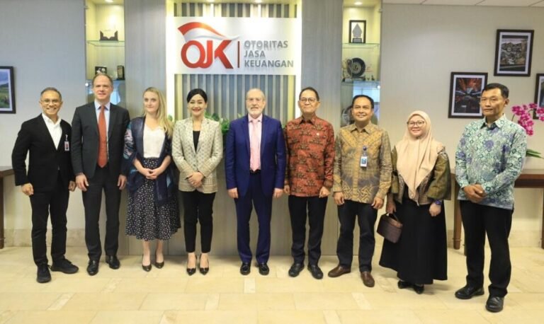 Upaya reformasi yang dilakukan Otoritas Jasa Keuangan (OJK) di sektor perasuransian dan dana pensiun mendapat perhatian positif dari Organisation for Economic Co-operation and Development (OECD).
