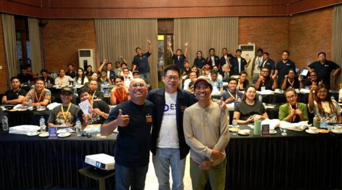 PT Esensi Solusi Buana (ESB) menggelar Kopdar Racik Bisnis F&B di Bali sebagai bagian dari roadshow nasional bertajuk 