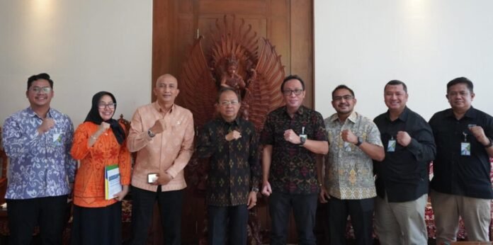 Program perlindungan sosial bagi para rohaniawan lintas agama yang dijalankan Pemerintah Provinsi Bali mendapat apresiasi dari BPJS Ketenagakerjaan.