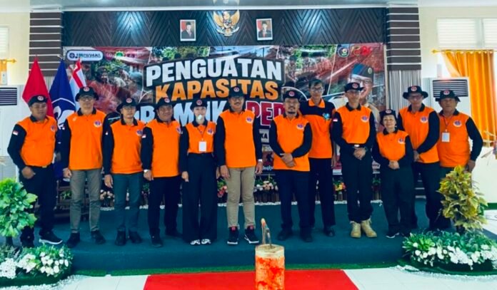 peringatan Hari Pramuka yang dirangkaikan dengan Bulan Bakti Pramuka 2026, Kwartir Cabang (Kwarcab) Gerakan Pramuka Buleleng meluncurkan kembali program Bumbung Kemanusiaan untuk mendukung pembangunan rumah layak huni bagi warga yang membutuhkan.