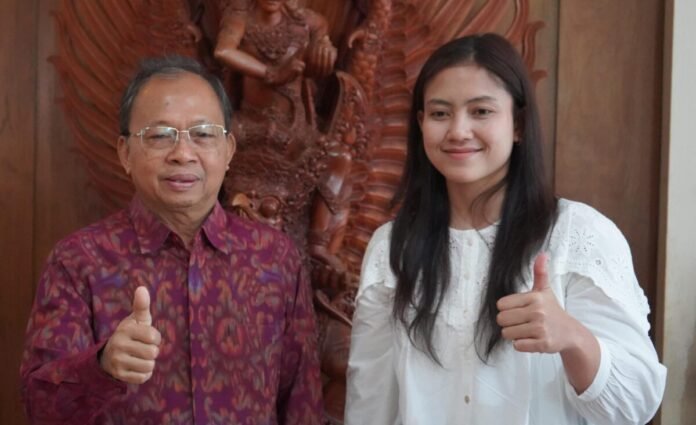 Gubernur Bali Wayan Koster memberikan apresiasi atas prestasi atlet panjat tebing asal Kabupaten Buleleng, Desak Made Rita Kusuma Dewi, yang terus mengharumkan nama Indonesia dan Bali di kancah internasional.