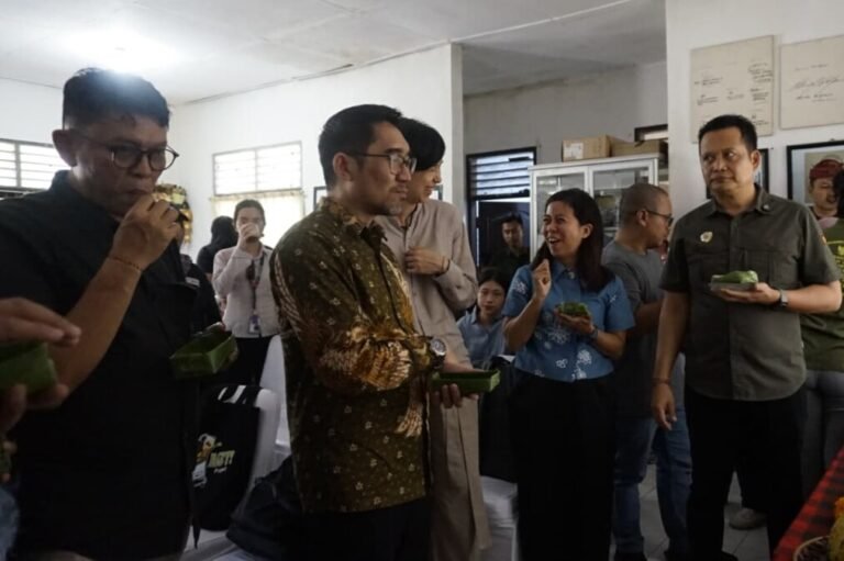 kunjungan rombongan Media Trip Program ACT (Accelerating Consumer Transformation and Sustainability in Indonesia) yang menggelar sesi berbagi bertajuk "Dari Sumber Biji Hingga Produk: Menjelajah Praktik Kakao Berkelanjutan", Kamis 30 Juli 2026.