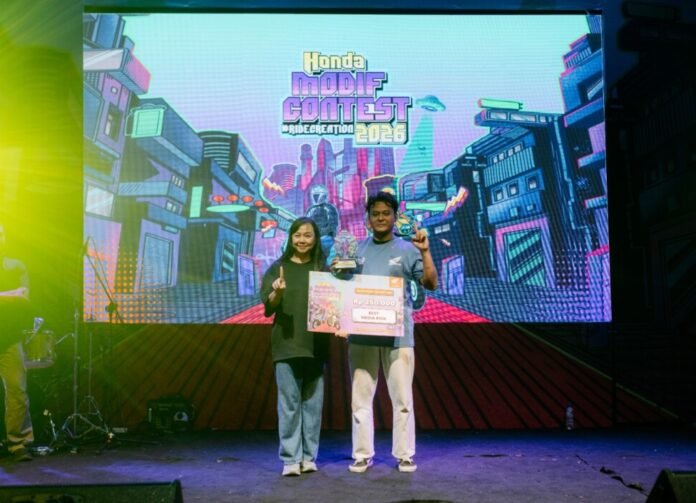 I Kadek Sartika meraih penghargaan “Best Media Pick” HMC 2026 putaran pertama Bali lewat modifikasi Honda Vario 110 yang dinilai kreatif dan menarik. I Kadek Sartika meraih penghargaan “Best Media Pick” HMC 2026 putaran pertama Bali lewat modifikasi Honda Vario 110 yang dinilai kreatif dan menarik.