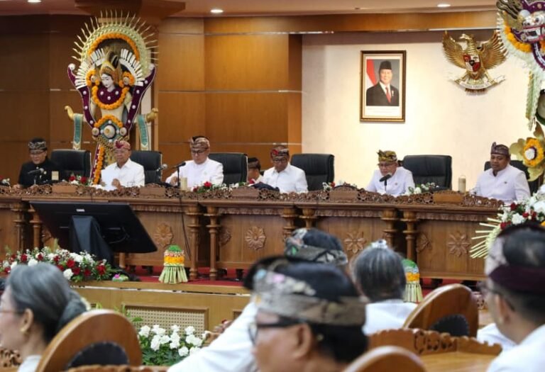 Dewan Perwakilan Rakyat Daerah (DPRD) Provinsi Bali menggelar Rapat Paripurna ke-47 di Ruang Sidang Utama Kantor DPRD Bali, Jumat 14 Agustus 2026.