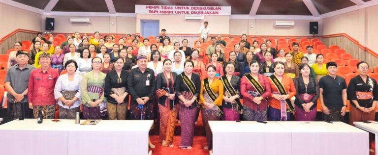 Bunda PAUD Kabupaten Bangli, Sariasih Sedana Arta, mendorong agar layanan Pendidikan Anak Usia Dini Holistik Integratif (PAUD-HI) dilaksanakan secara terpadu dengan melibatkan berbagai sektor.