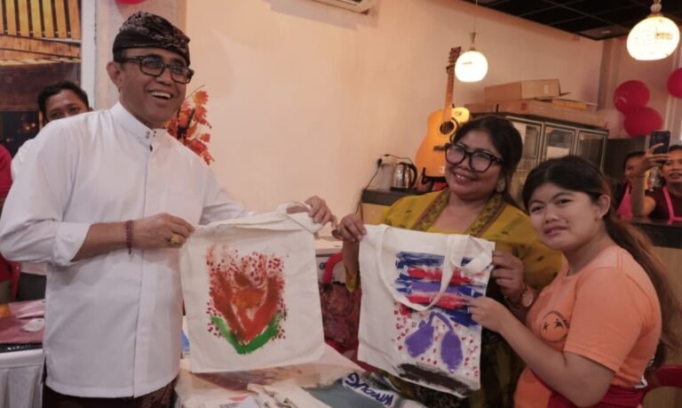 Pemerintah Kota Denpasar kembali menghadirkan Indonesia Cinta Disabilitas (ICD) sebagai ruang yang memberikan kesempatan bagi penyandang disabilitas untuk menunjukkan potensi dan kreativitasnya.