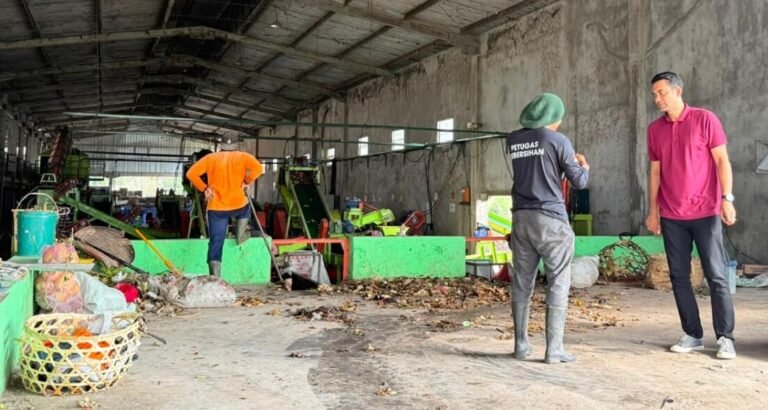 Upaya menekan beban Tempat Pemrosesan Akhir (TPA) Peh mulai membuahkan hasil. Pemerintah Kabupaten Jembrana mencatat volume sampah yang masuk ke TPA tersebut kini hanya berkisar 28-30 ton per hari, setelah sebelumnya mencapai lebih dari 60 ton dalam sehari.
