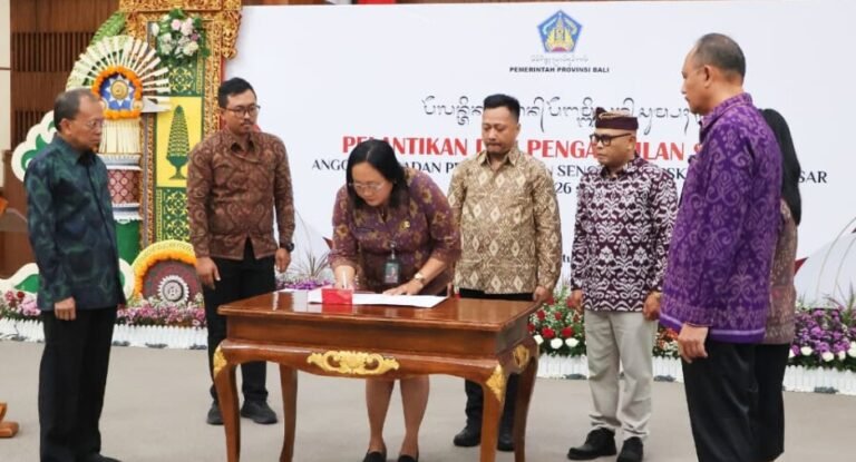 Sembilan anggota Badan Penyelesaian Sengketa Konsumen (BPSK) Kota Denpasar resmi mendapat mandat untuk menjalankan tugas periode 2026-2031.