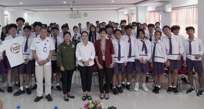 Cegah Narkoba Masuk Sekolah, Bunda Anti Narkoba Badung Edukasi Siswa SMP Bali Kiddy School Cegah Narkoba Masuk Sekolah, Bunda Anti Narkoba Badung Edukasi Siswa SMP Bali Kiddy School