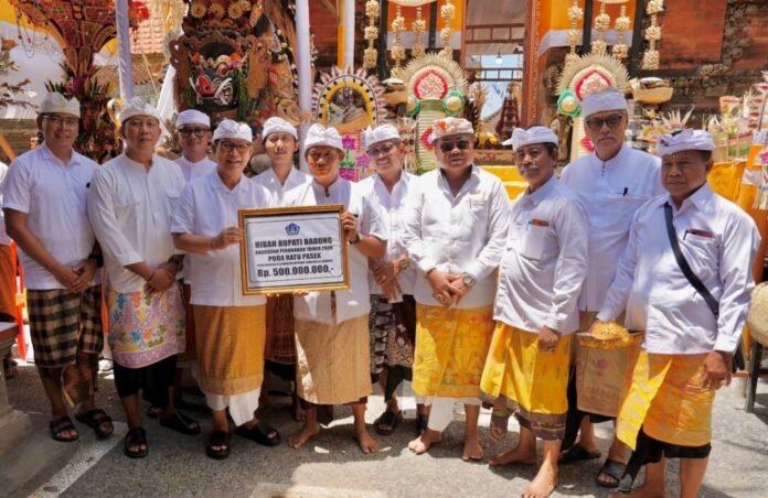 Karya Agung Menawa Ratna di Munggu, Bupati Adi Arnawa Tegaskan Komitmen Jaga Adat Bali Karya Agung Menawa Ratna di Munggu, Bupati Adi Arnawa Tegaskan Komitmen Jaga Adat Bali